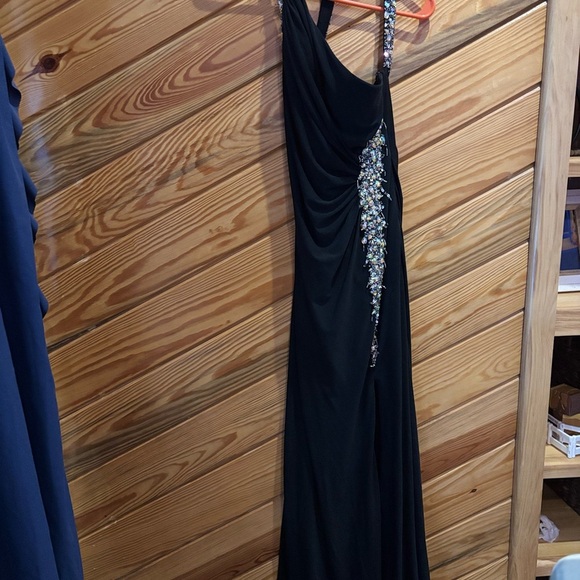 Prom dress black one shoulder beaded prom dress - Picture 3 of 3